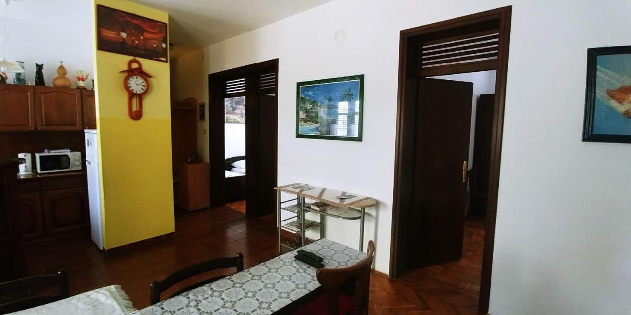 Apartman Ana Murter Buitenkant foto